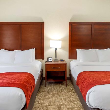 Comfort & Inn Suites Canton Bagian luar foto