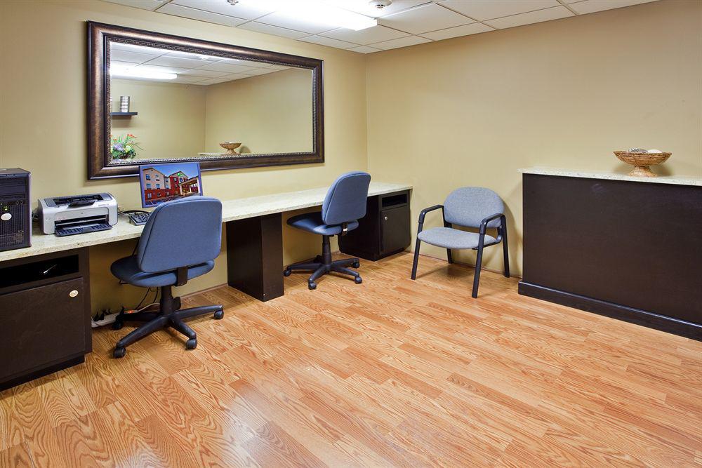 Comfort & Inn Suites Canton Fasilitas foto