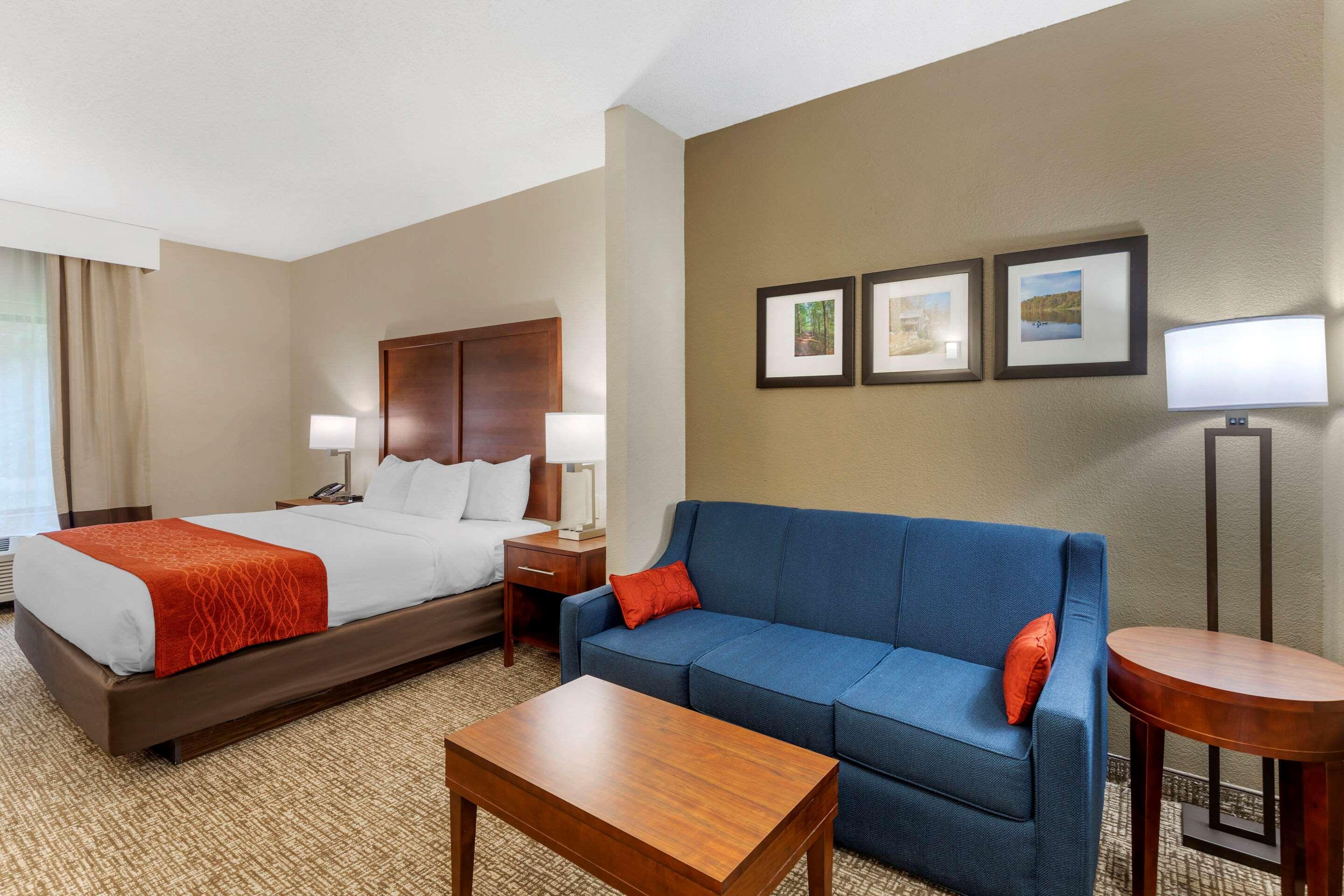 Comfort & Inn Suites Canton Bagian luar foto
