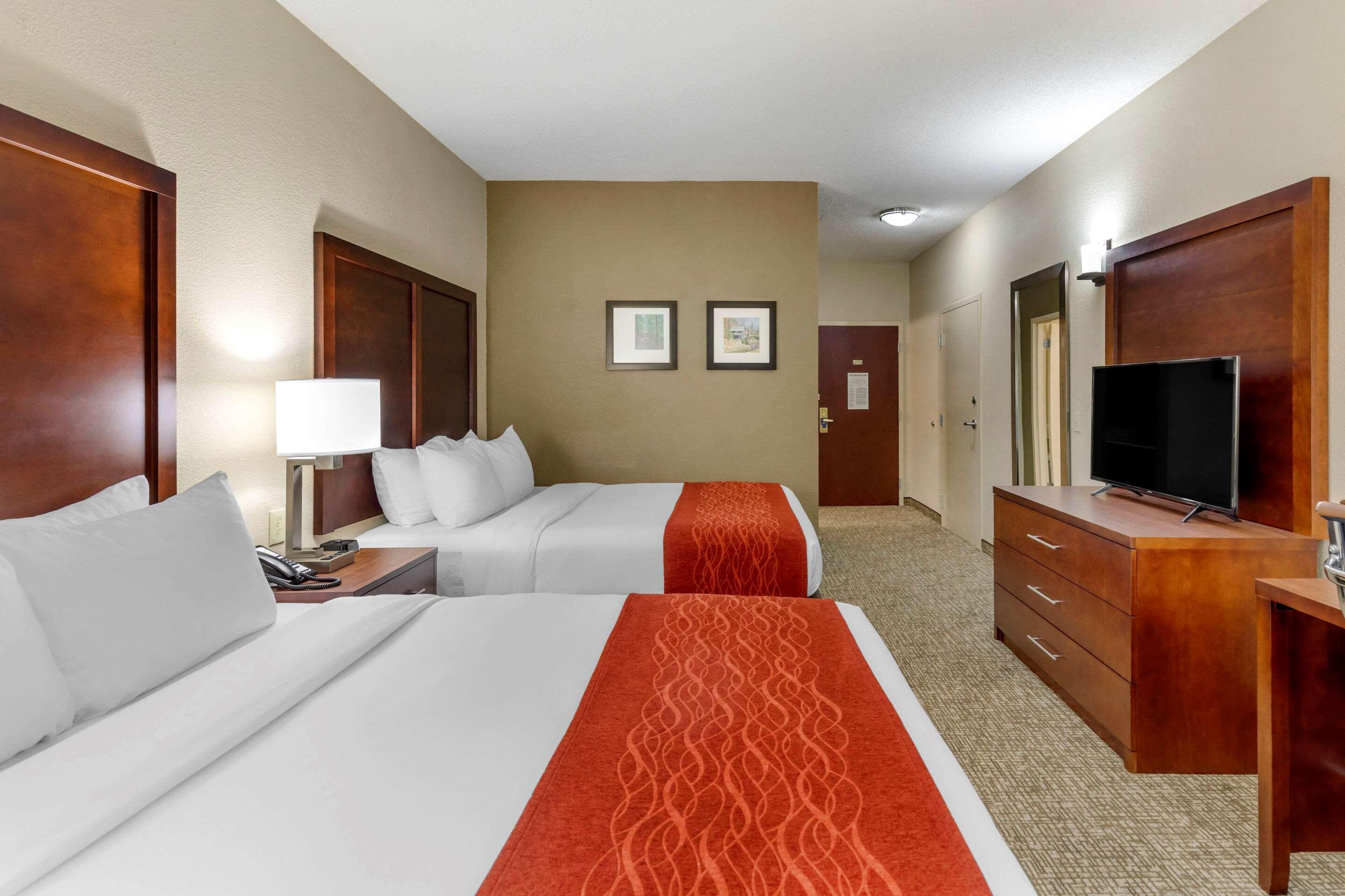 Comfort & Inn Suites Canton Bagian luar foto