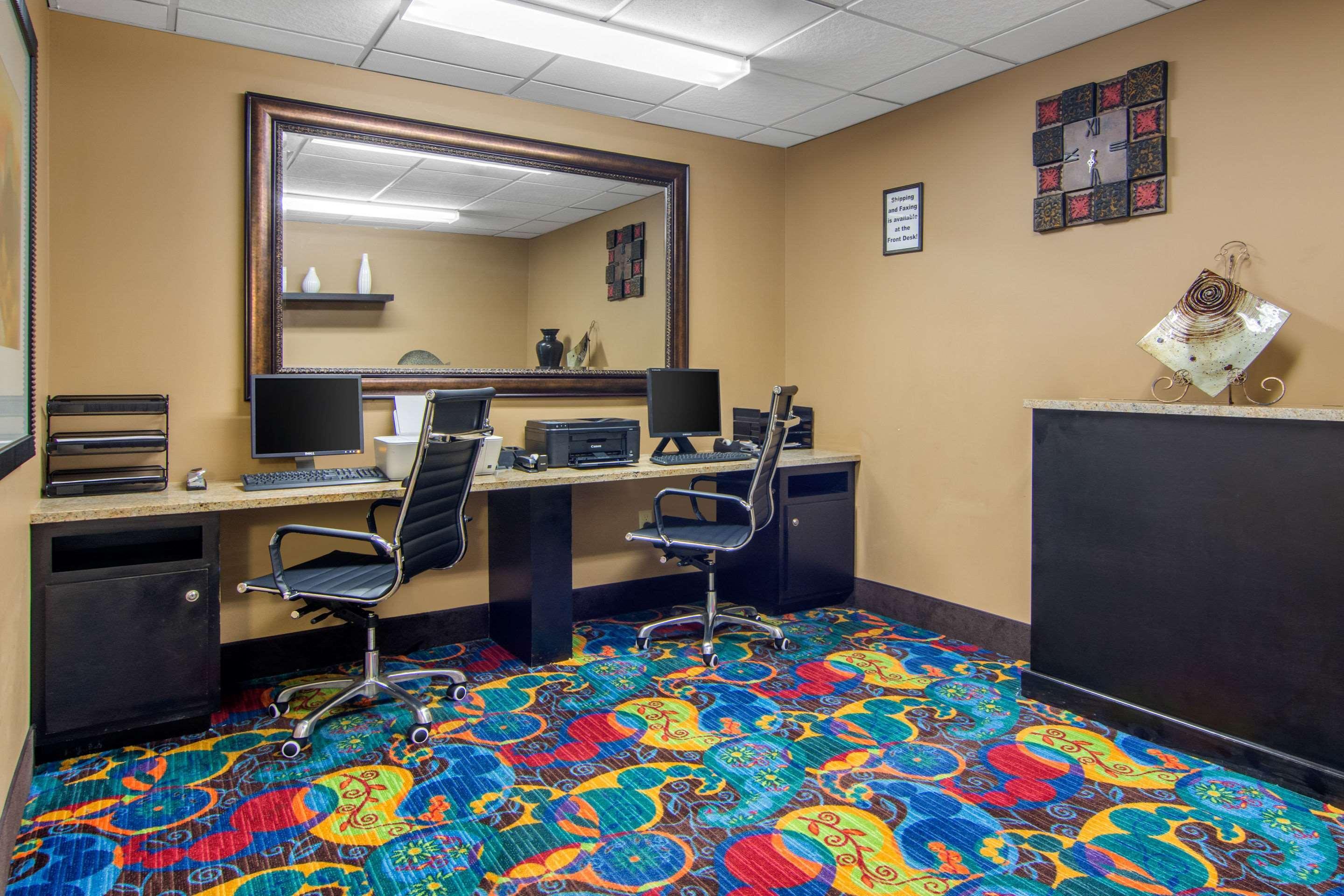 Comfort & Inn Suites Canton Bagian luar foto