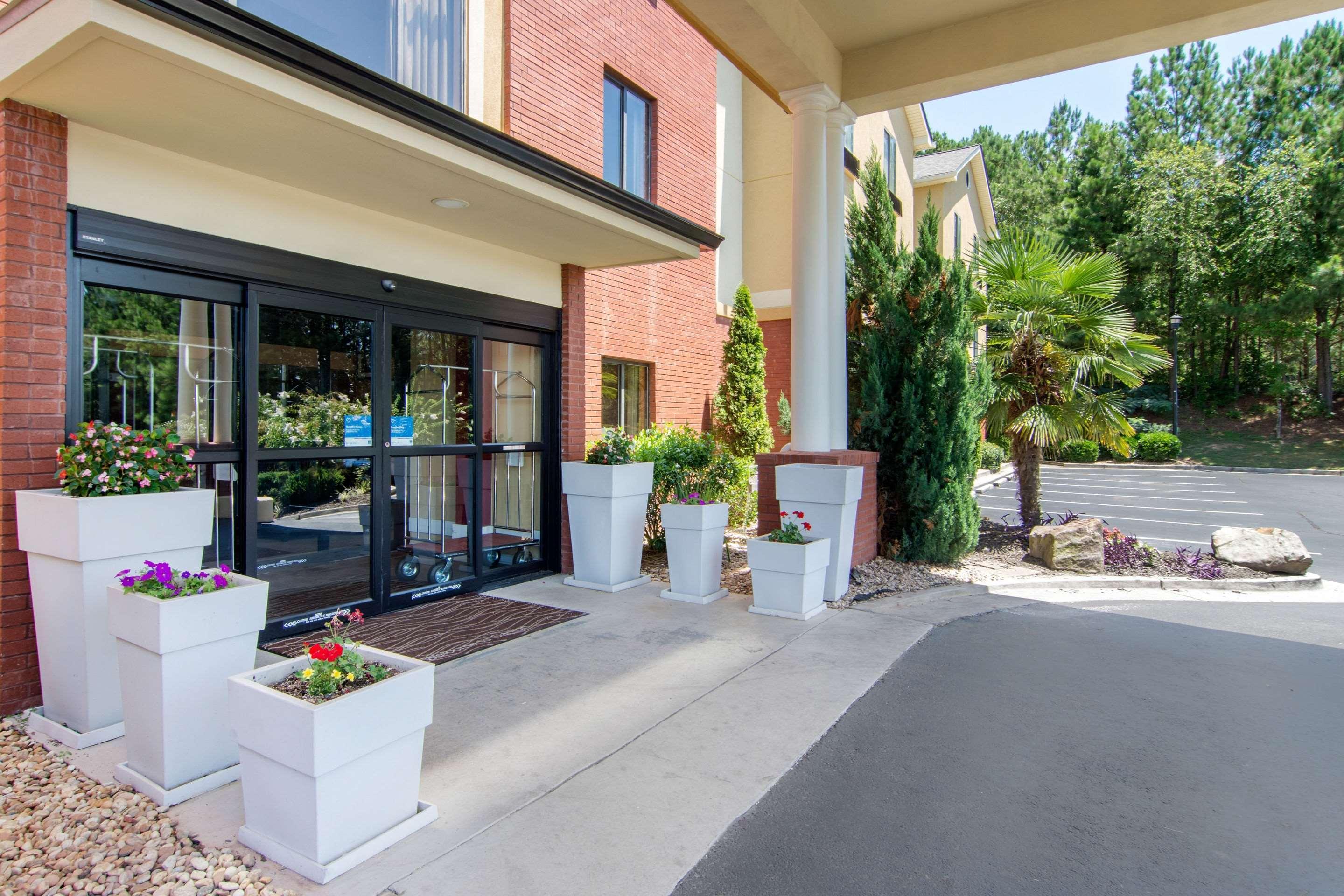 Comfort & Inn Suites Canton Bagian luar foto