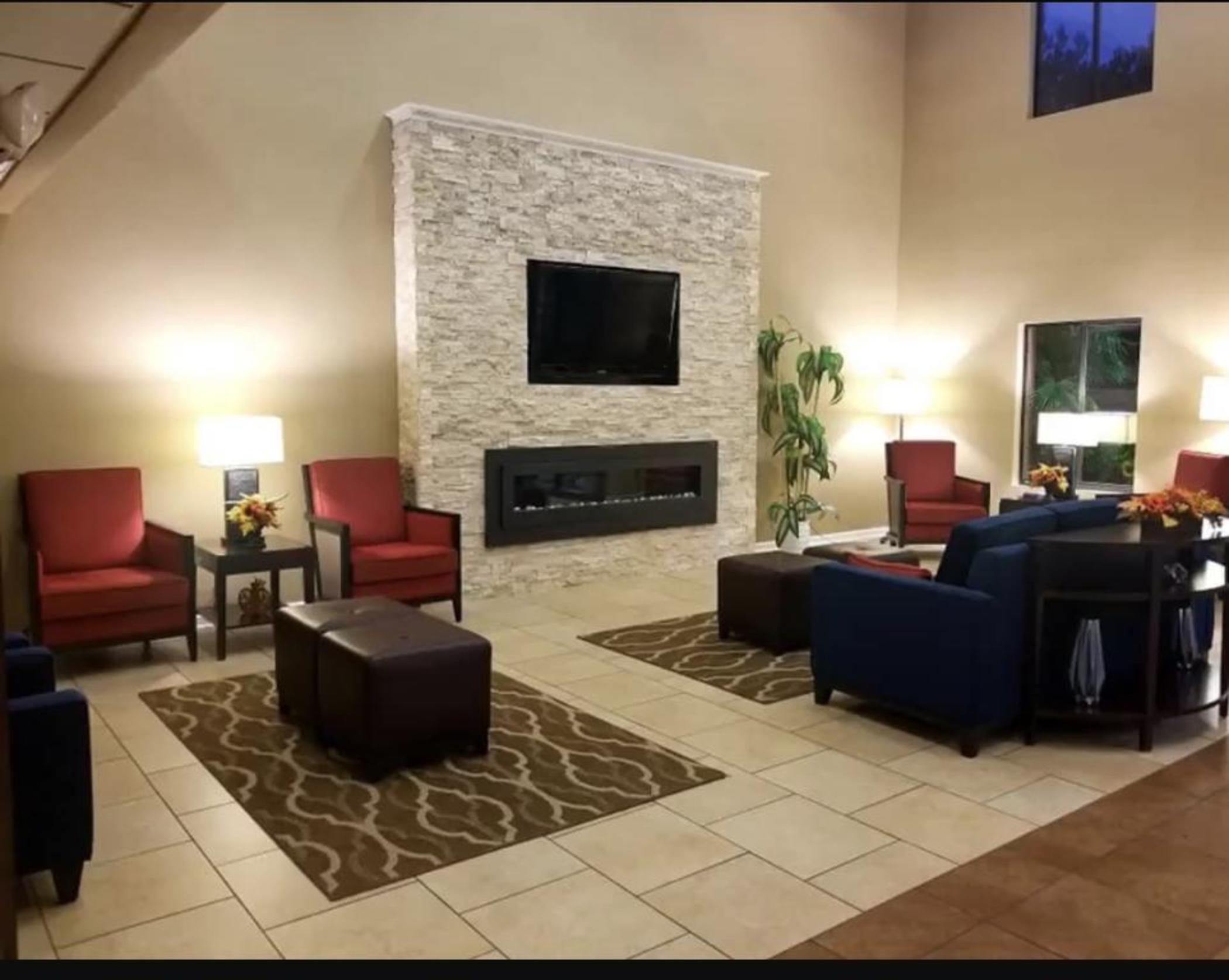 Comfort & Inn Suites Canton Bagian luar foto