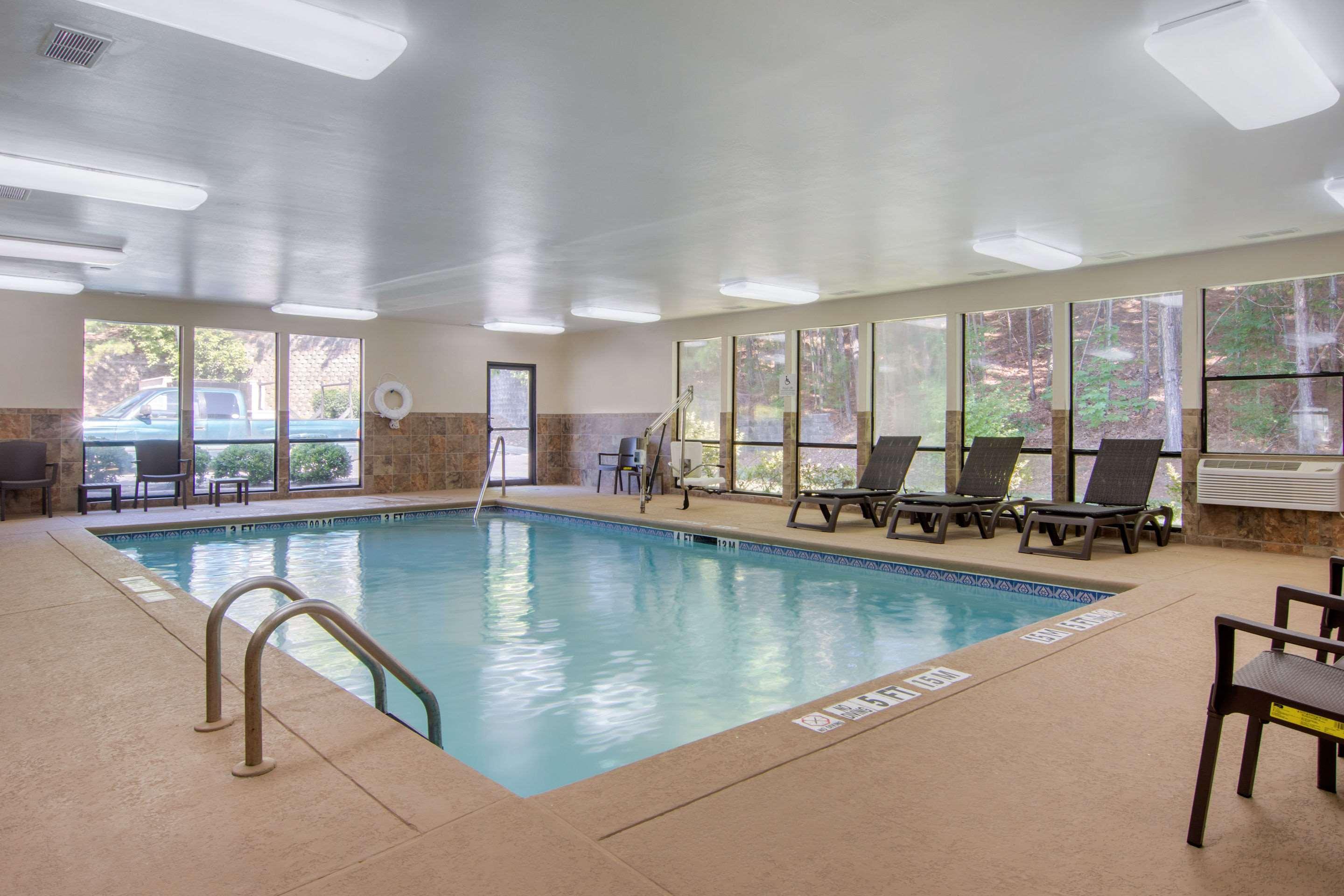 Comfort & Inn Suites Canton Bagian luar foto